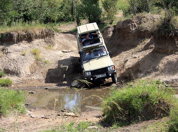 Tansania Allrad Safarifahrzeug