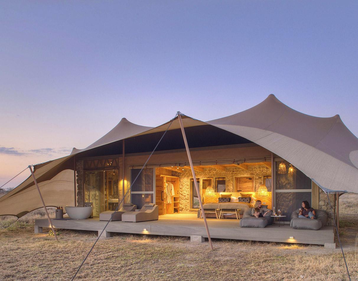 Namiri Plains Camp