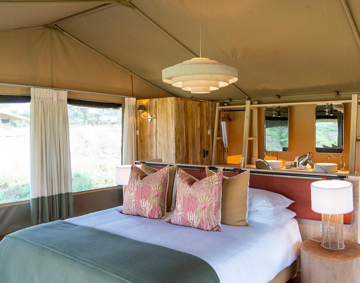 Serengeti Acacia Bliss